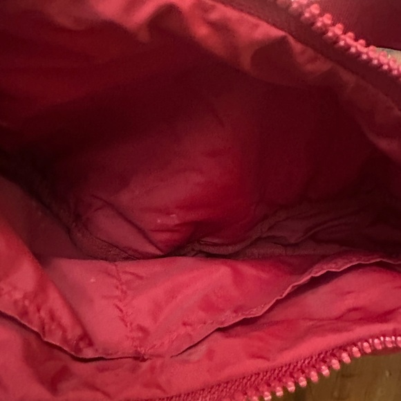 Fabletics Red Belt Bag Fanny Pack Crossbody Adjustable Sporty - Picture 6 of 8